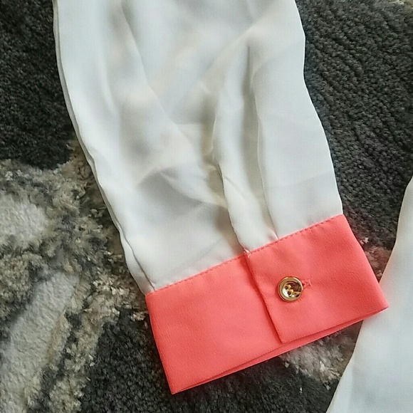 NWT Semi-Sheer Button Down Blouse - Picture 3 of 8